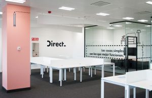 Interiorismo grafico oficinas Direct Seguros Madrid