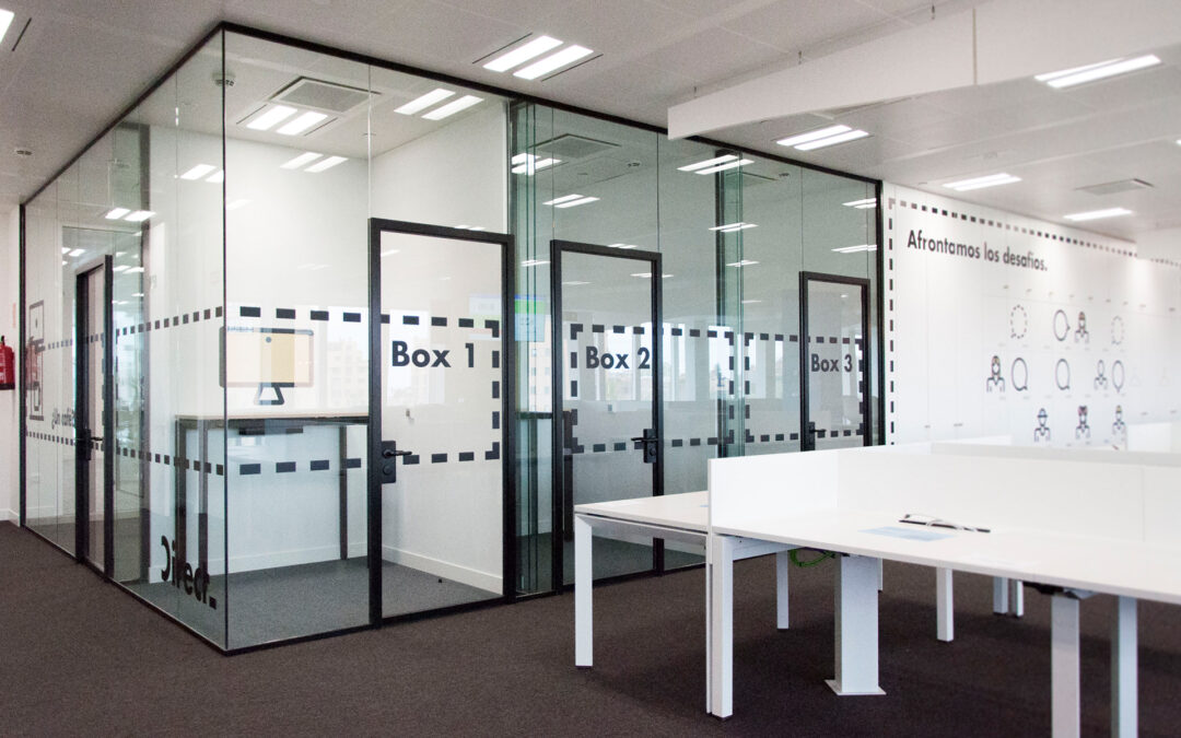 Interiorismo grafico oficinas Direct Seguros Madrid