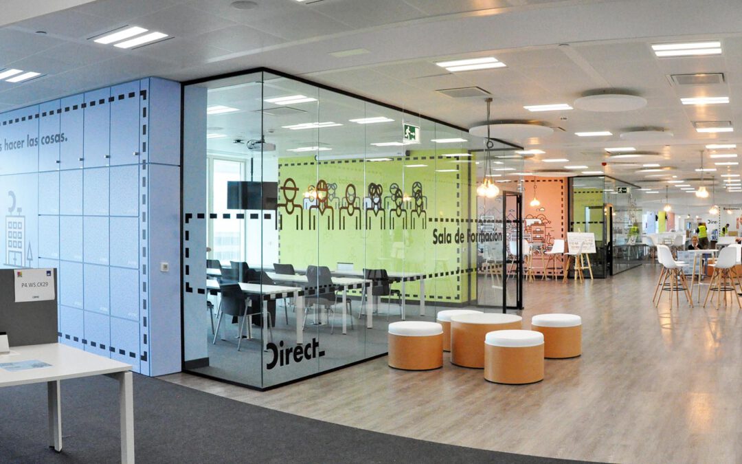 Interiorismo grafico oficinas Direct Seguros Madrid